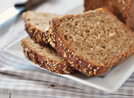 Ist das Vollkornbrot gut für Sie? 8 Auswirkungen des Essens