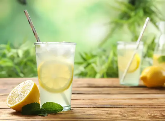 Věda, jeden hlavní vedlejší účinek pití limonády