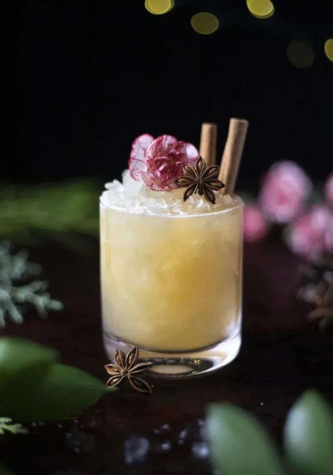 Feliz Navidad (Feliz Navidad) Cóctel Tikki