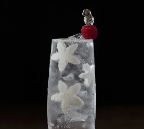 4 Möglichkeiten, Ihr Wodka-Soda aufzuwerten