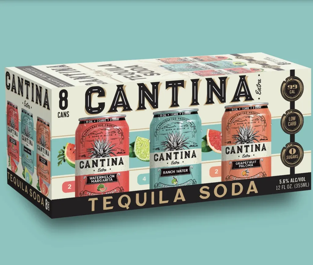 Odrodové balenie Cantina Tequila Soda na tyrkysovom pozadí.' title=