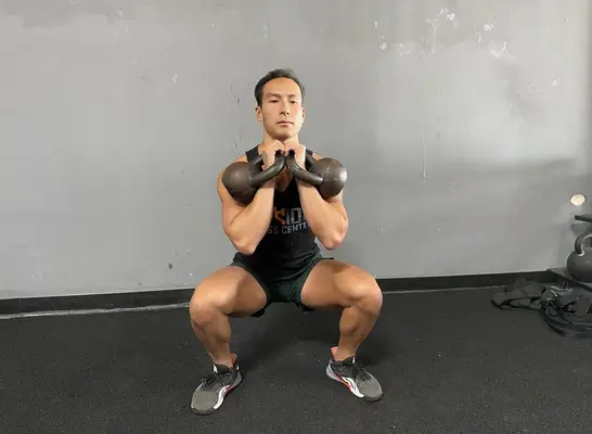 Retour la vente abdominale, qui peut être trouvée avec cette formation Kettlebell
