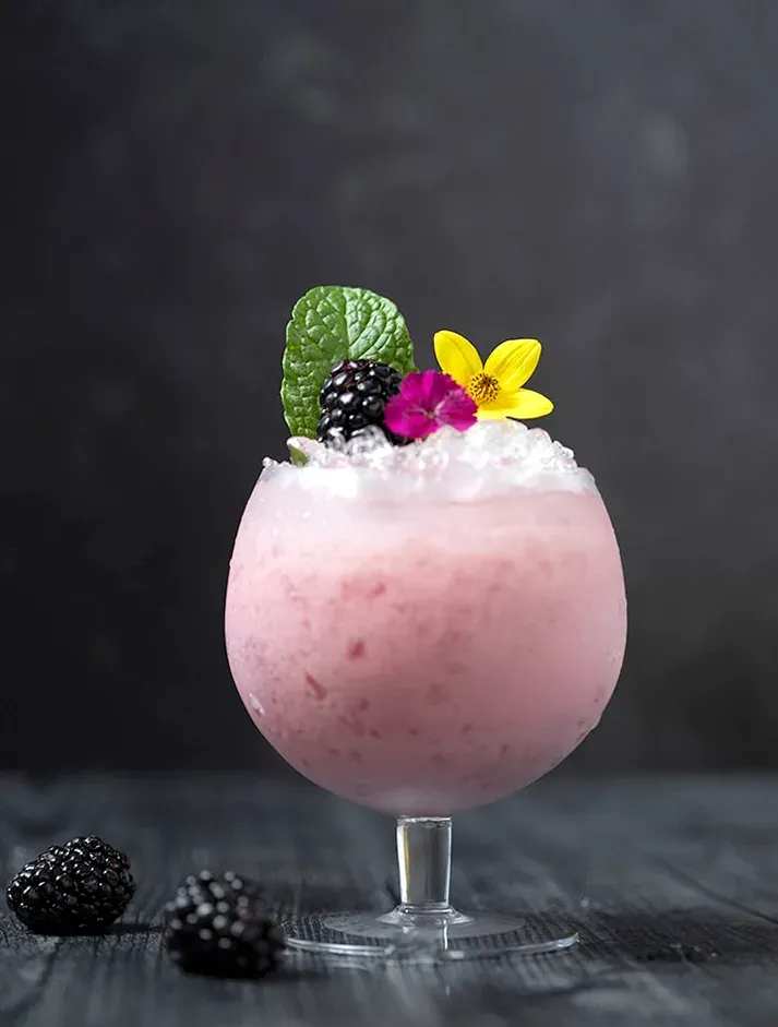 Blackberry Jamble (Marmelade-Joghurt-Mocktail)