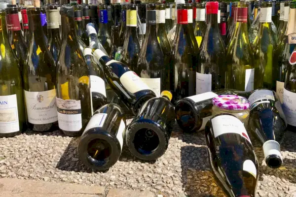 Warum Frankreich 216 Millionen Dollar ausgibt, um 80 Millionen Gallonen Wein zu vernichten