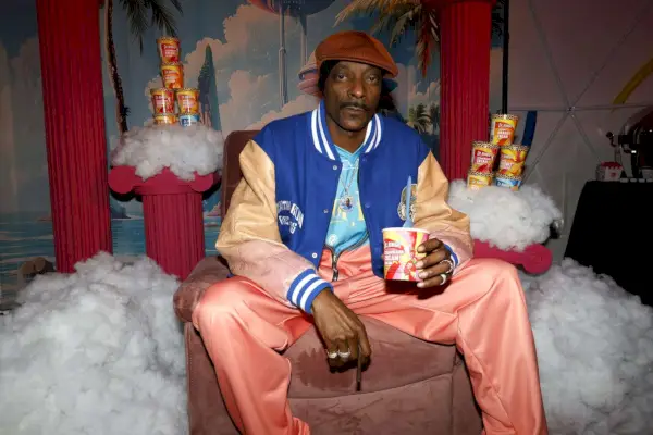 Snoop Doggs Eiscreme-Geschmack „Strawberry Cream Dream“ ist da, und zwar echt