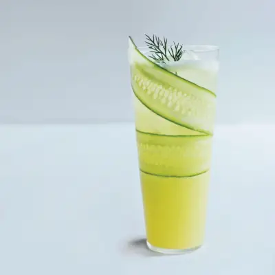 Receita de mocktail de pepino e limonada