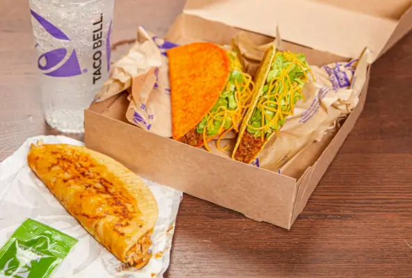 ¿Qué hay dentro de la nueva Discovery Box de $5 de Taco Bell?