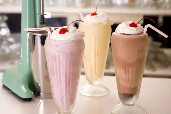 Éclosion mortelle de Listeria liée aux milkshakes vendus dans l'État de Washington, voici ce que vous devez savoir