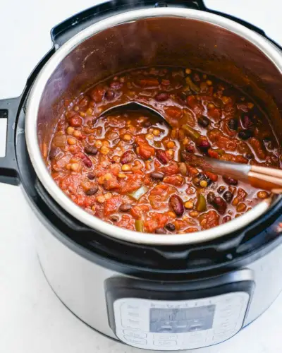 Instantní hrnec chilli