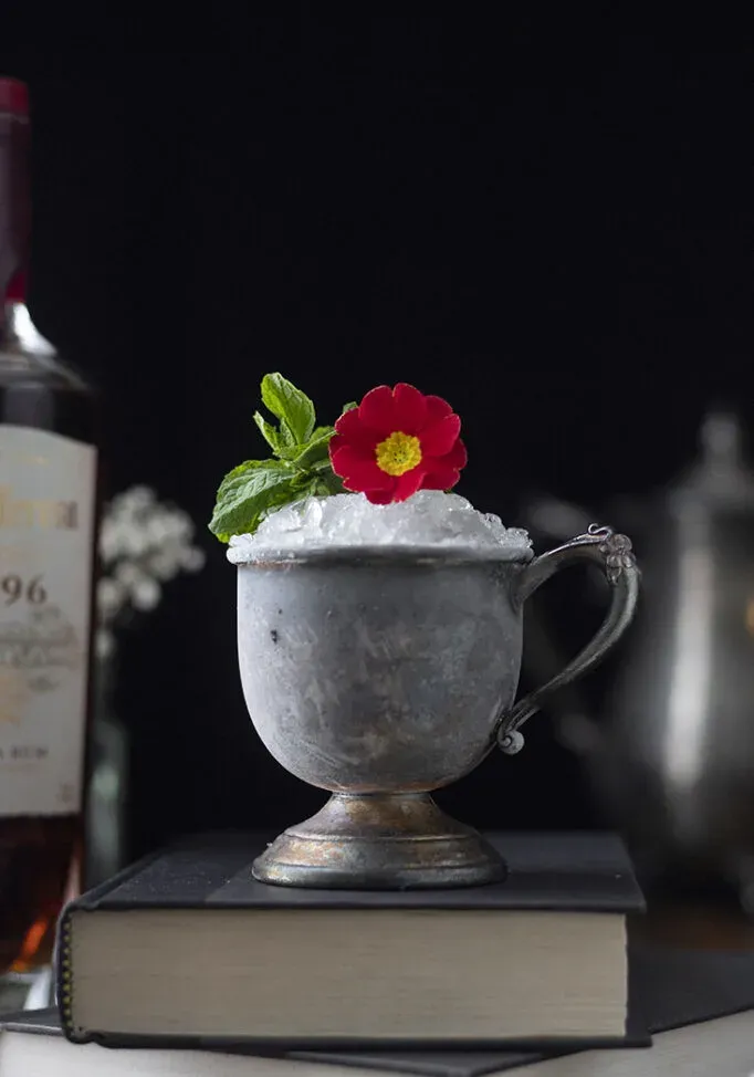 Dojrzały rum miętowy Julep