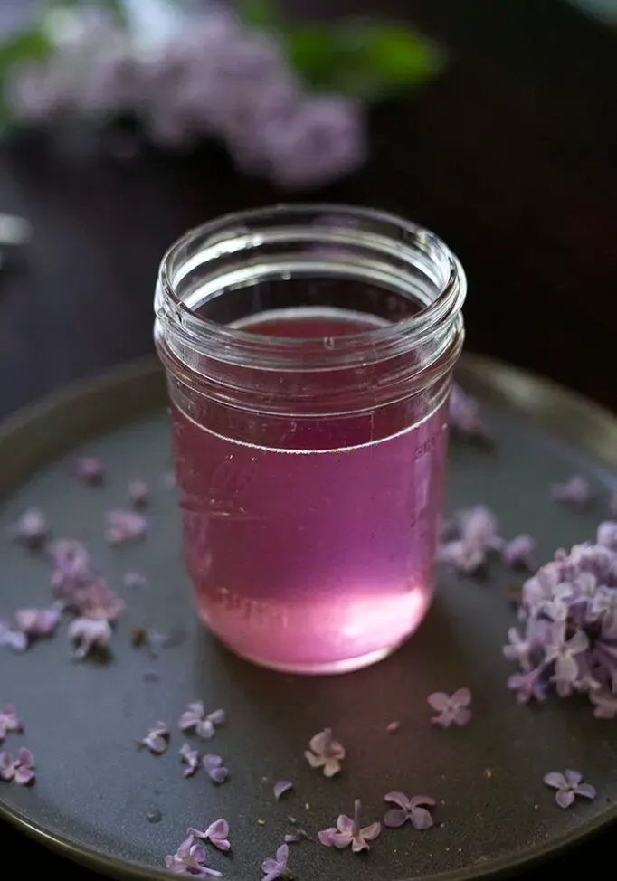 Ako si vyrobiť orgovánový jednoduchý sirup' title=