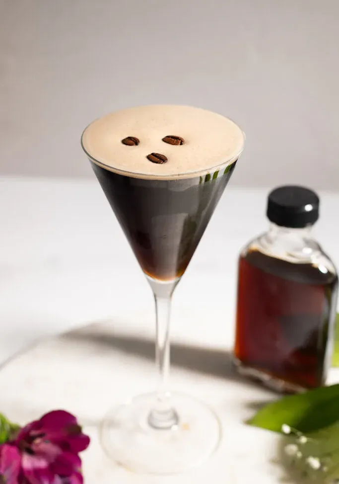 Martini espresso con zucchero di canna