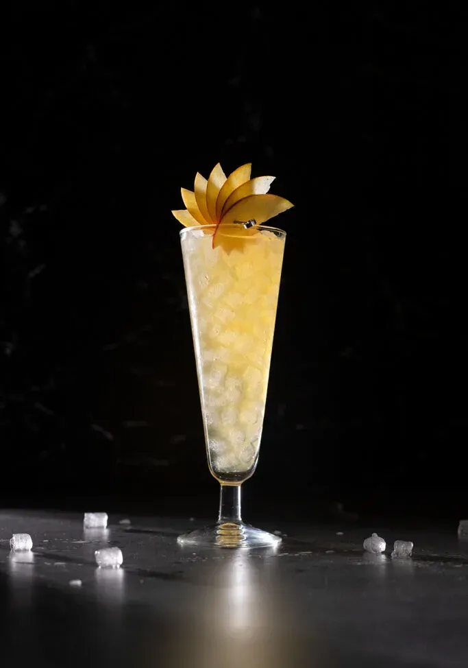 Enfriador de ron de arce azucarado y manzana