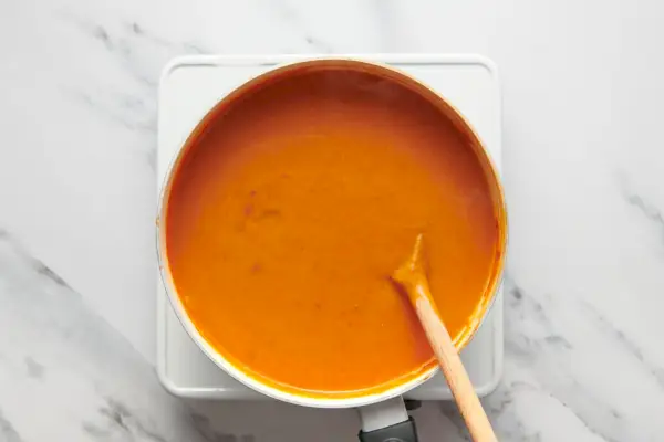 Recept na bisque z pečených paradajok