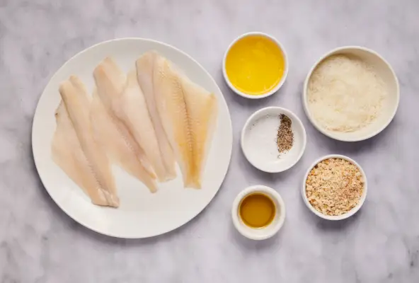 Pieczona Flądra Z Kruszonką Parmezanu