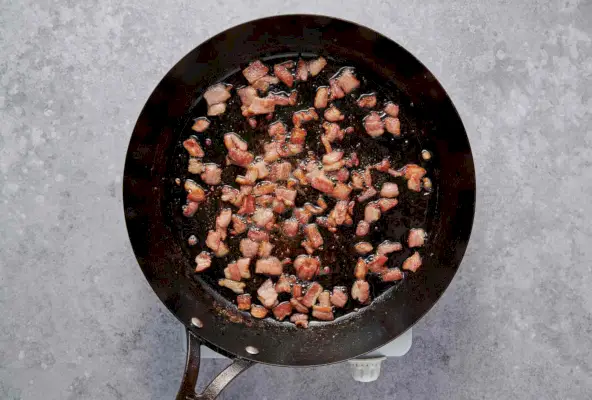 Batatas recheadas duas vezes assadas