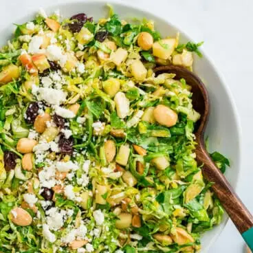 Salada de couve de Bruxelas