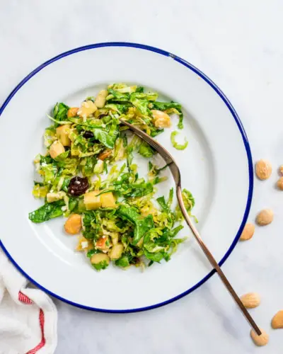 Receita de salada de couve de Bruxelas