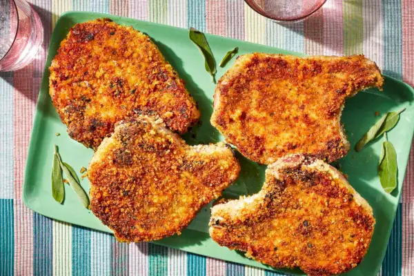 Panko-panierte Schweinekoteletts