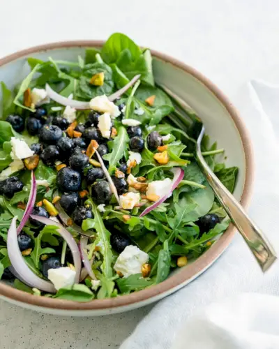 Spinat-Blaubeersalat