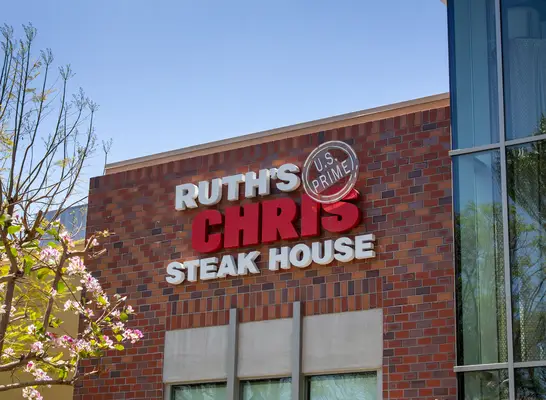 Capital Grillle vs. Ruth's Chris Steak House: 5 głównych różnic