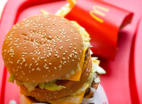 McDonald's inizierà un hamburger più grande e salato quest'anno