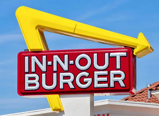 C'est la raison pour laquelle le hamburger n'atteindra jamais sur la côte est à N-out