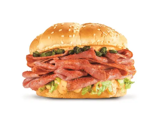 Arbys conecta um novo sanduíche assado picante no menu
