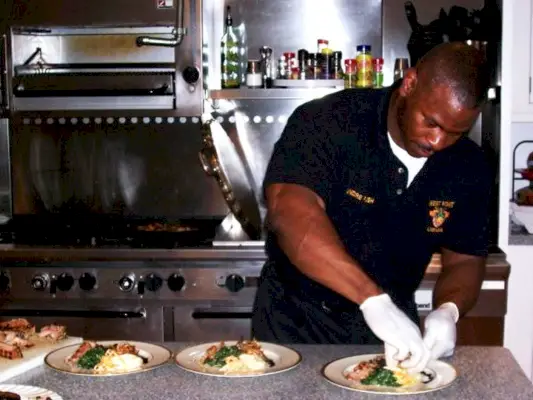 Conozca a Andre Rush, el chef de la Casa Blanca con bíceps virales