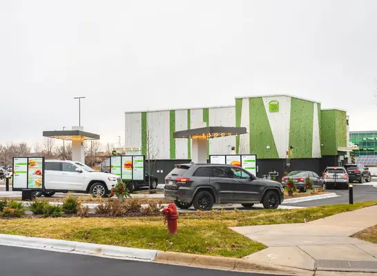 shake shack first-ever drive-thru in maple grove, minnesota