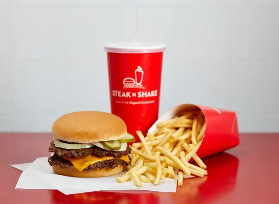 Amado Shake 'n Shake continue sa fermeture de clôture