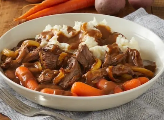 8 łańcuchów restauracji, które serwują najlepsze pieczeń w garnku