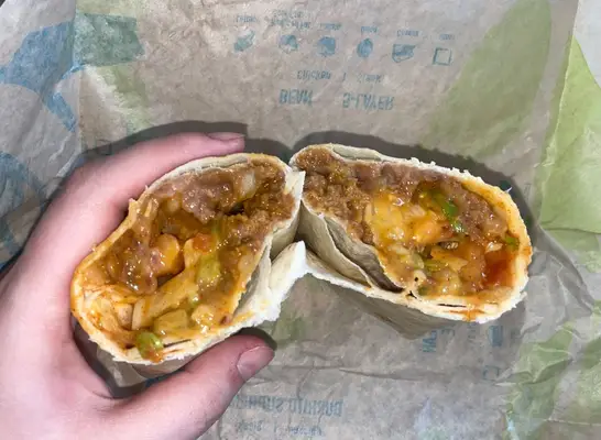 Ich habe die Burritos der Firma in Taco Bell, Chipotle, ausprobiert,