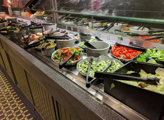 10 cadenas de restaurantes con las mejores barras de ensalada
