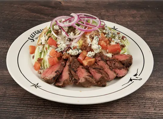 10 chaînes de restaurants qui servent les meilleures salades de viande