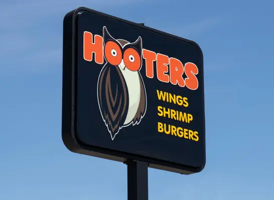 10 tajemství, které Hooters nechce, abyste to věděli