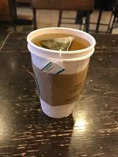 Starbucks zelené a bylinné čaje