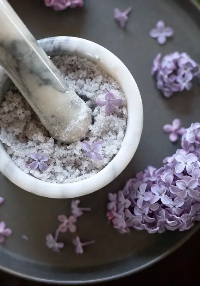 איך להכין סוכרים עם עירוי פרחים' loading='lazy' title=