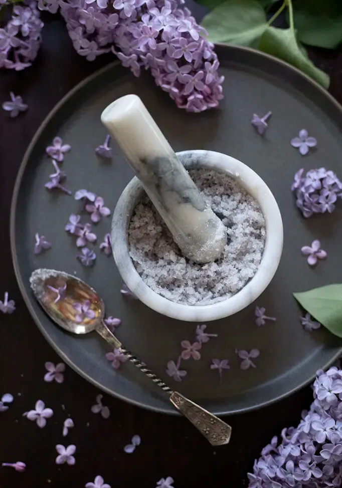 꽃이 들어간 설탕 만드는 법' loading='lazy' title=