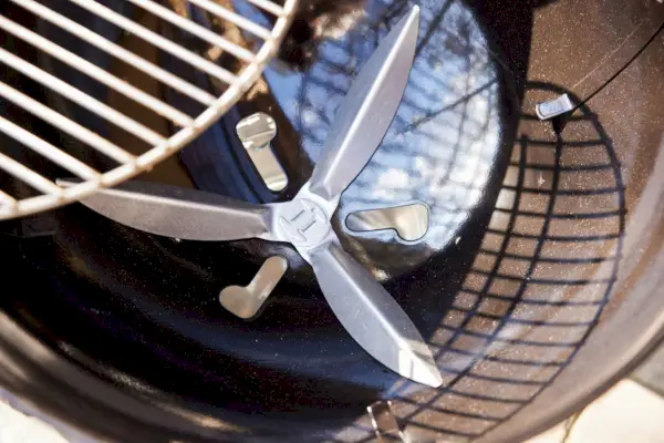 Weber Genesis E-325s גריל גז 3 מבערים