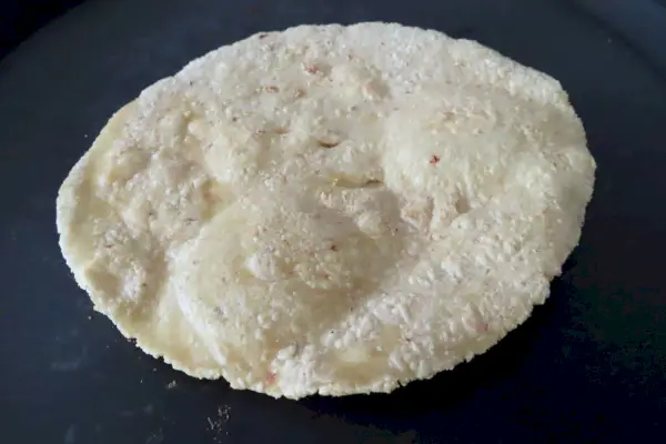 So verwenden Sie die Tortilla-Presse