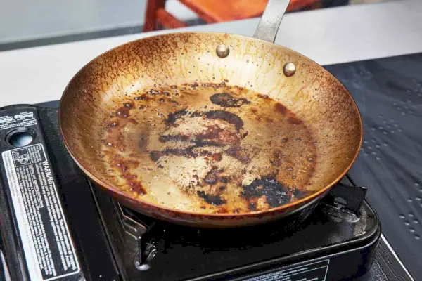 Das Mauviel Copper Mâ200 CI 10-teiliges Kochgeschirrset kocht nach dem Kochen