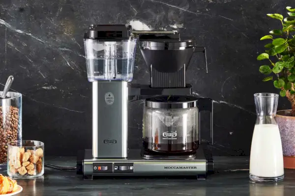 Máquina de café Technivorm Moccamaster KBT de 40 onças