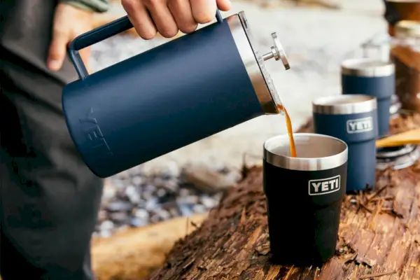 Yeti hat gerade eines der frustrierendsten Dinge an French-Press-Kaffee behoben