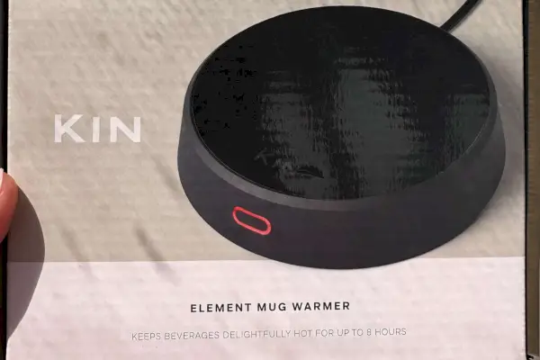 Hrnček Kin element v balení